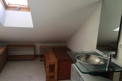  Magnifica casa con garaje muy bien comunicada in Santiago de Compostela