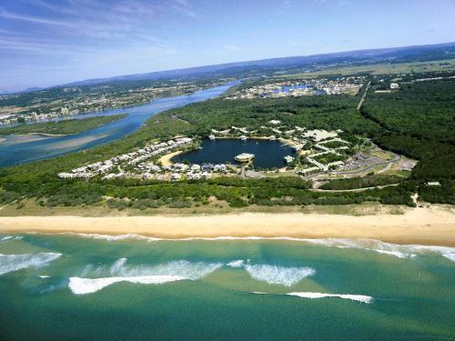 Novotel Sunshine Coast Resort