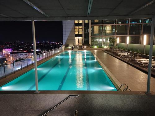Bernard Holiday Home 2 @ Boulevard Imperial Suite Kuching photo 1