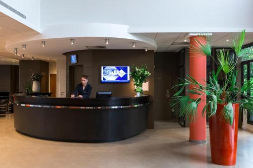 Előcsarnok, Hotel Oceania Nantes Aeroport near Nantes Atlantique repülőtér