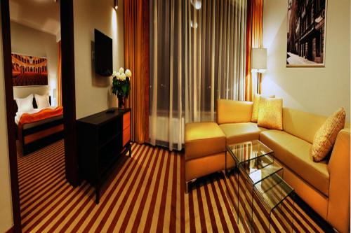 Hotel Poznanski A2 - 편의 시설/서비스