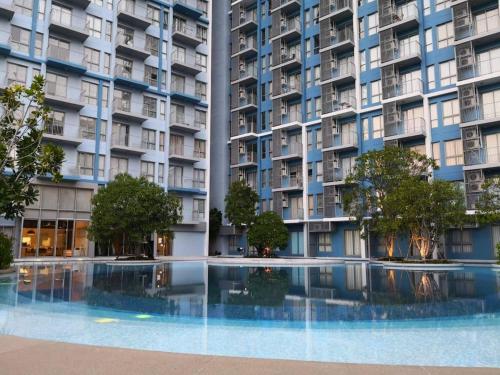 Thew Talay Blu Condo by Chasit Thew Talay Blu Condo by Chasit