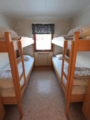 4 bunk beds, 1 sofa bed