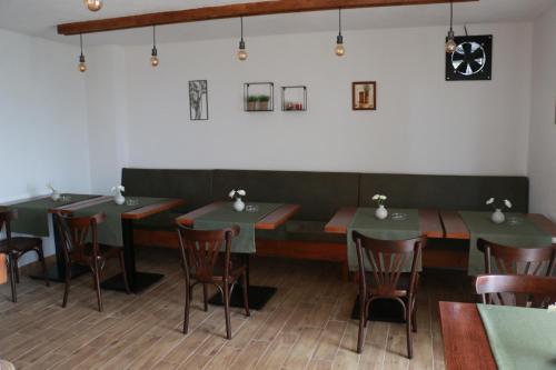 Lucky Kop Apartmani & Restoran - image 6