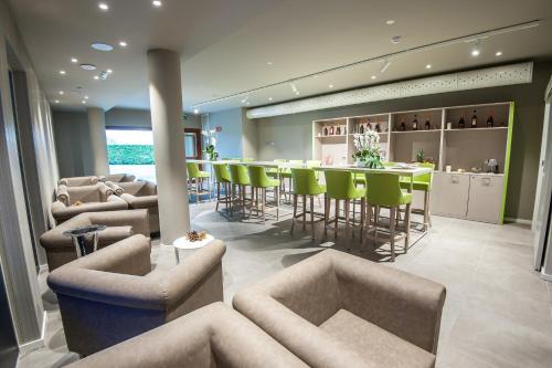 Hotel Horizon Wellness & Spa Resort - Best Western Signature Collection - 바/라운지