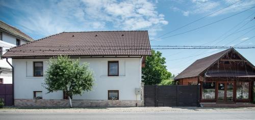 Valery House in Șura Mică