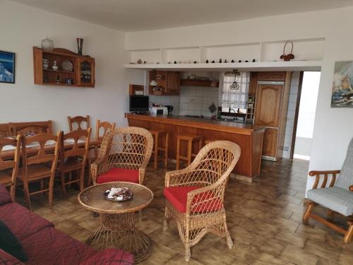 Apartamento en piscinas naturales. in Barlovento