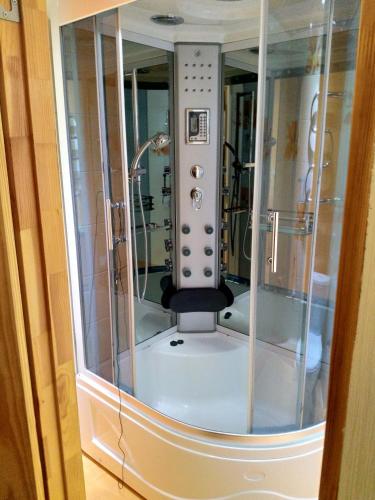 Kangelaste city center apartment near Astri