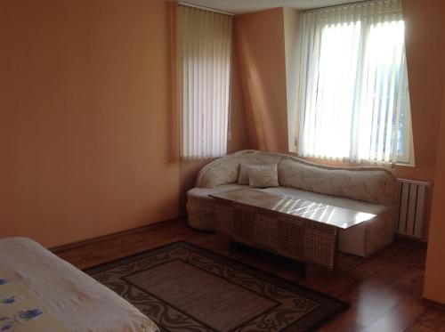 Семеен Хотел Надежда, Razlog (foto 3)