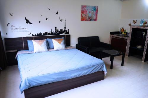 Popular Condo Mueangthong C2 by Khun Jan Popular Condo Mueangthong C2 by Khun Jan