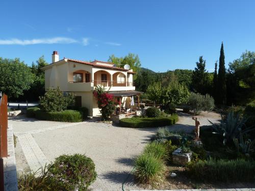Milia Bay Hotel Apartments - image 8