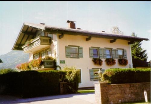  Haus Kaindl, Pension in Kuchl bei Scheffau am Tennengebirge