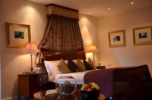 Kiltimagh Park Hotel - image 10