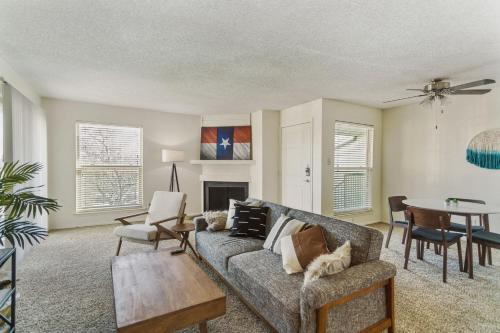 . Relaxing Suite in the Heart of Midland