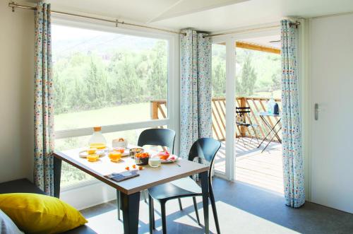 Camping de la Baie de Terenez in Plouezoc'h