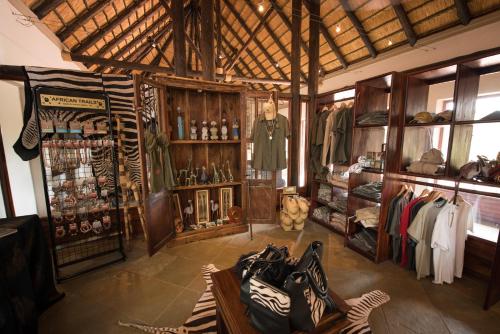 Shumbalala Game Lodge Shumbalala Game Lodge