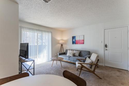 . Brand New Midland Suite + Pool