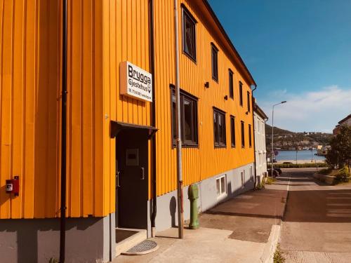 Entrada, Brygga Gjestehus in Harstad