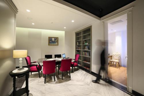 Monarch Hotel Istanbul Istanbul Updated 2020 Prices