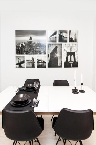  Modern, Glamorous Apt in Athens DT (2beds/2baths) in Athen