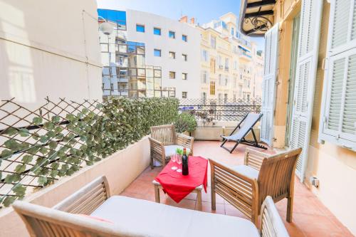 CARRE D'OR TERRACE AP4015 NICE by Riviera Holiday Homes, Nice (fotografie 2)