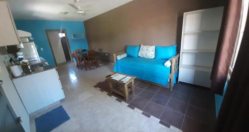 One-Bedroom Bungalow image 10