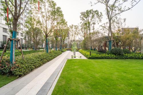 【Locals】ZhengZhou•GuanCheng•WanKeYu