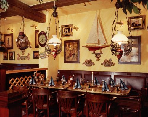 ห้องอาหาร, Hotel & Restaurant Alter Speicher in ไกรฟวาลด์