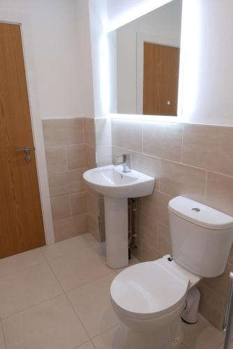 1 bed Apt close to Leeds Arena Sleeps up to 4 people F5, Лидс (фото 7)