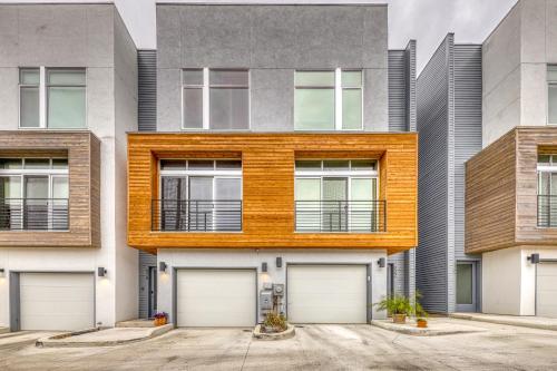 Skyline Stunner near สวนสาธารณะแบร็กเคนริดจ์