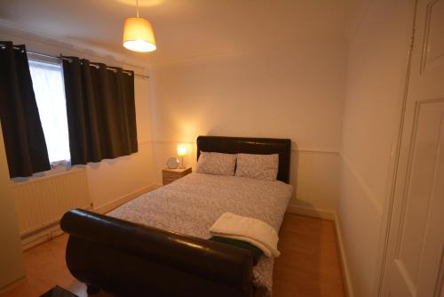 Picture of Five Bedroom Townhouse Near Excel Exhibition Centre
