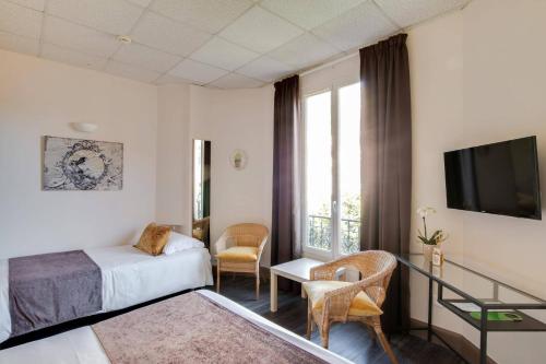 Hotel Select - image 14