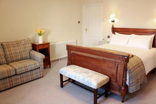 228741781 The Falcon Hotel