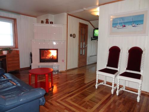 White Villa - image 5