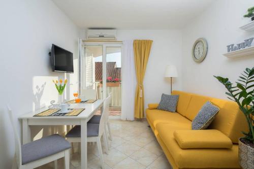 Lavica Seaside Apartments, Podstrana 2