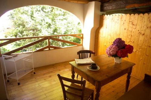 Le Camelie in Brissago Valtravaglia