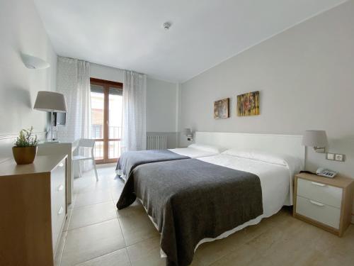 Hotel Rio Arga - image 8