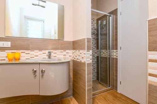 Appartamento Faelmo Luxury - Apartment - Sirmione