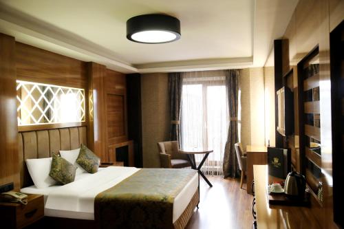 Emirtimes Hotel Tuzla - image 6