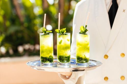 228773693 The Beverly Hills Hotel - Dorchester Collection