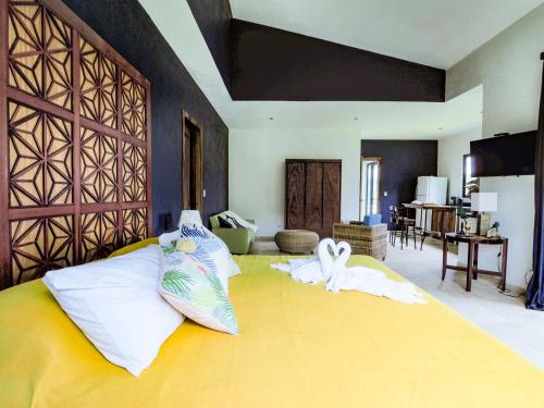 Blue Jungle Lodge