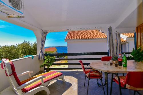  Apartments Mare-100m from sea in Mandre