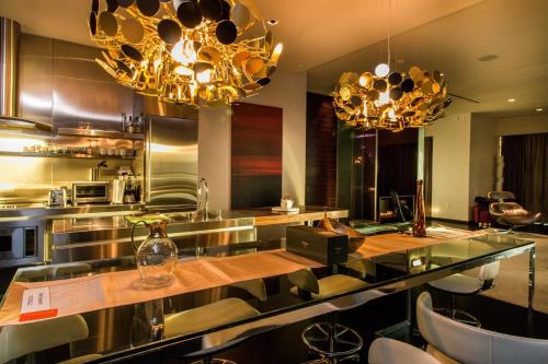 Dream Penthouse at Palms Place, Las Vegas (foto 3)