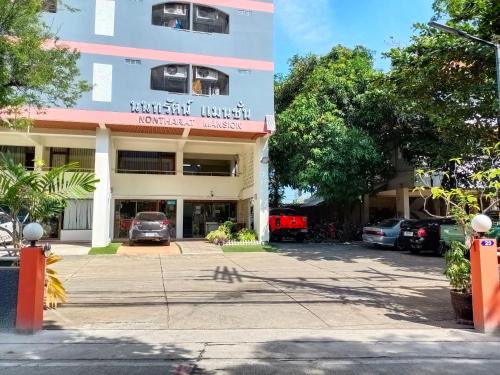 Nontharat Mansion – Nonthaburi, NY