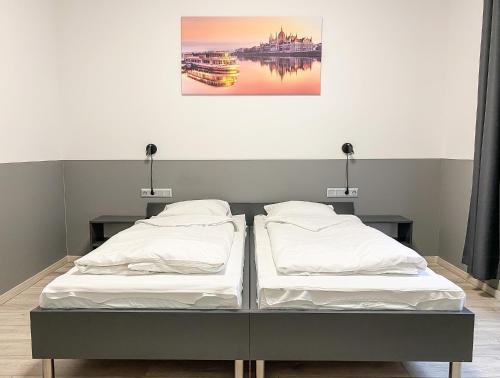 Dominik Panzió, Budapest (foto 7)