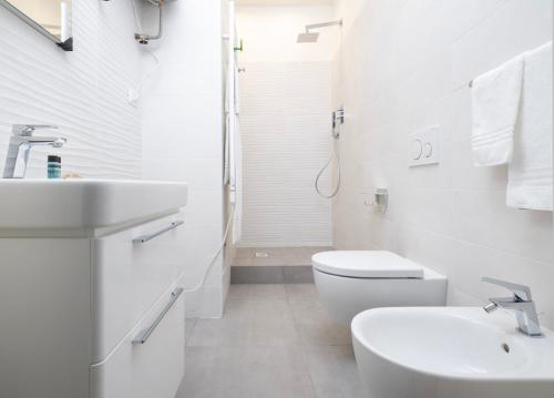 Studio Apartment image 1