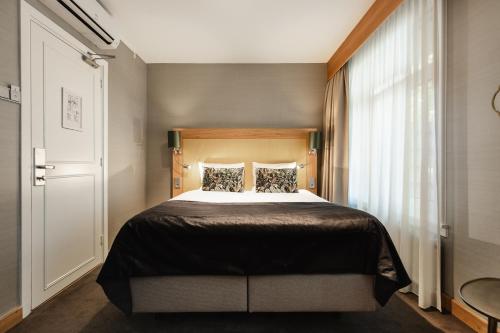 1 double bed