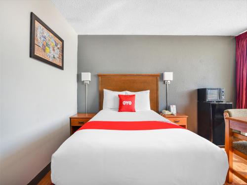 OYO Hotel Benton AR I-30