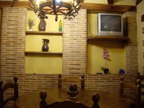 設施, Torrefolch in 福爾卡爾