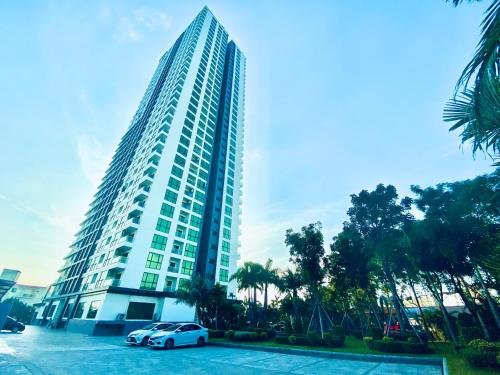 YueShe Dusit grand condo view YueShe Dusit grand condo view